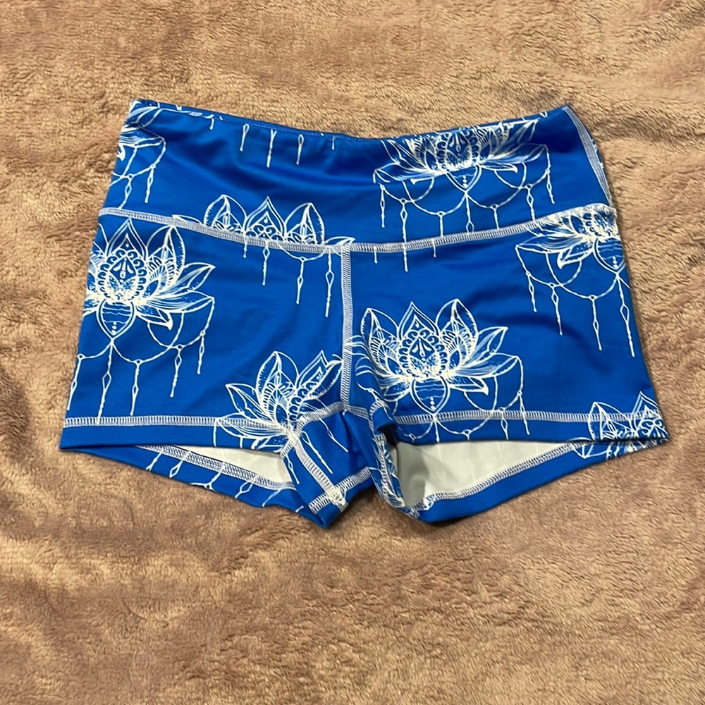 Fleo x DNDL Shorts